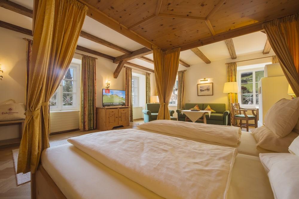 Hotel Tiefenbrunner Kitzbühel Exterior foto