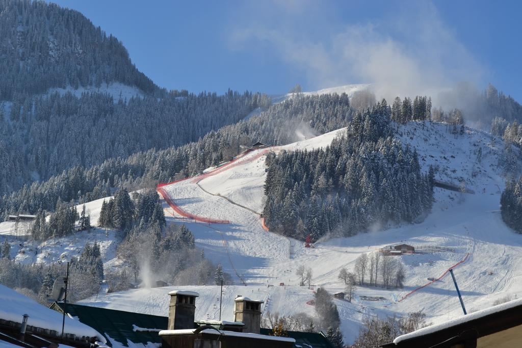 Hotel Tiefenbrunner Kitzbühel Exterior foto